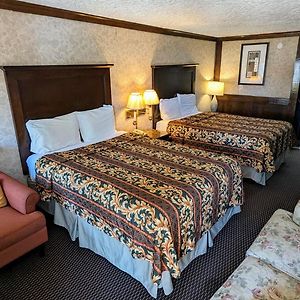 Suite Two Double Beds